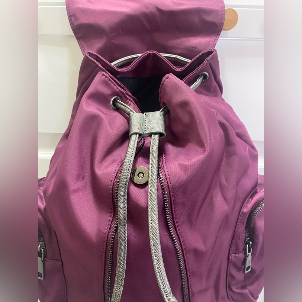 Olive Threadz Drawstring Backpack - Picture 6 of 10
